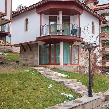 샬레 At - An Affordable Village For Families Or Groups 팜포로보